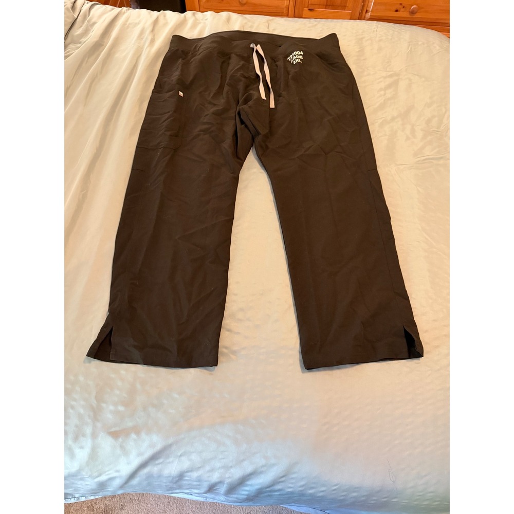 FIGS Kade Cargo Scrub Pants Black T21004 Straight Leg Drawstring Plus Size 3XL